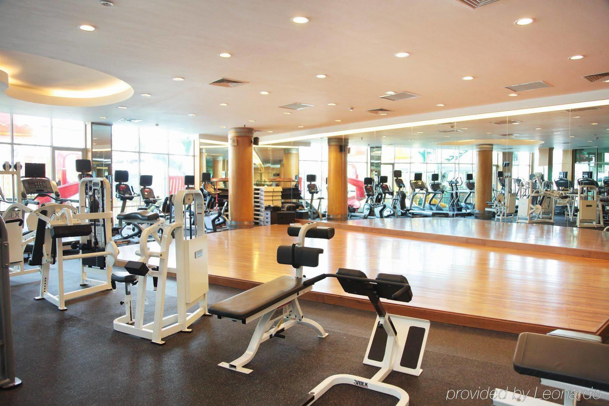 เดอะ ฮานอย คลับ โฮเต็ล แอนด์ เรสซิเดนซ์ Hotel ภายนอก รูปภาพ