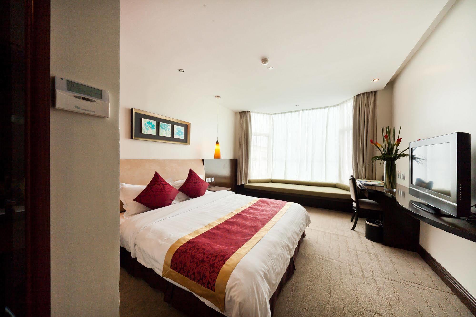 เดอะ ฮานอย คลับ โฮเต็ล แอนด์ เรสซิเดนซ์ Hotel ภายนอก รูปภาพ